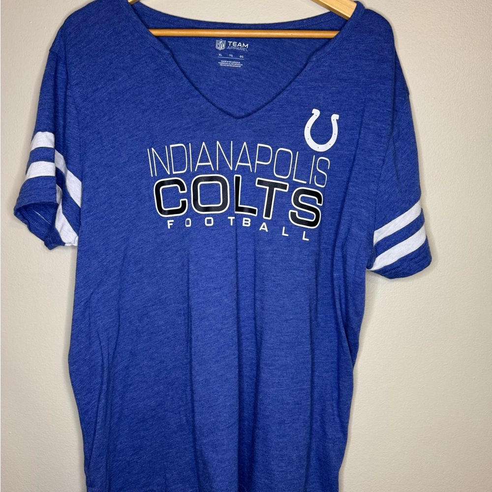 NFL Indianapolis Colts Blue‎ V-Neck Football Tee Striped Sleeves Size XL
